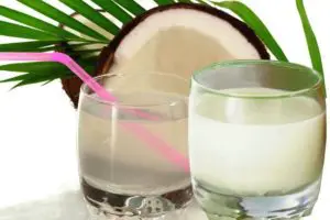 eau de coco et lait de coco